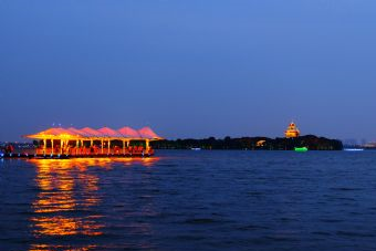 金鸡湖夜游在哪？金鸡湖夜游景点介绍