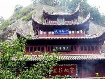 新昌大佛寺在哪？新昌大佛寺景点介绍