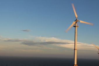 东极岛风力发电大风车在哪?东极岛风力发电大风车景点介绍