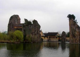 羊山石佛寺在哪？羊山石佛寺景点介绍