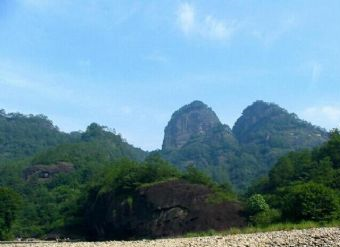 并莲峰在哪？并莲峰景点介绍