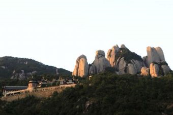 九鲤峰游览区在哪？九鲤峰游览区景点介绍