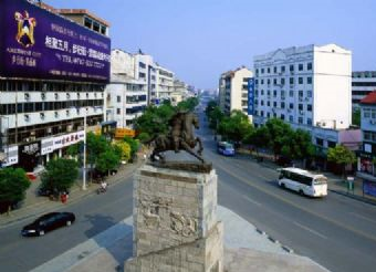 趙子龍塑像在哪？趙子龍塑像景點介紹