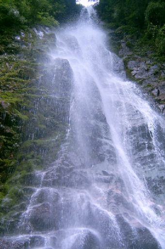 西岭雪山豹啸泉在哪?西岭雪山豹啸泉景点介绍