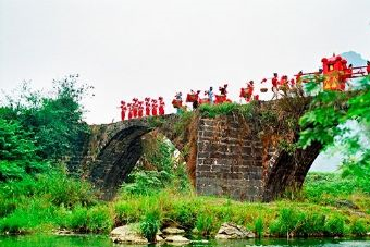 那乌石桥在哪？那乌石桥景点介绍