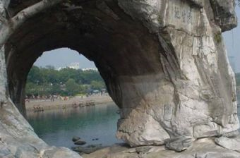 水月洞在哪？水月洞景点介绍