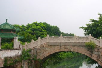 恒美步月桥在哪？恒美步月桥景点介绍