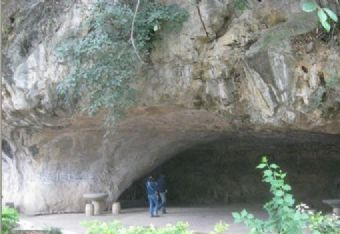 感驮岩遗址在哪？感驮岩遗址景点介绍