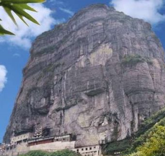 尧龙山自然风景区在哪？尧龙山自然风景区景点介绍