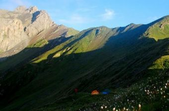 扎依扎嘎神山在哪？扎依扎嘎神山景点介绍