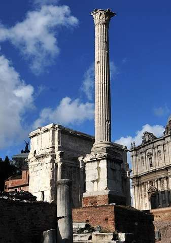 佛卡斯圆柱景点介绍_小常识