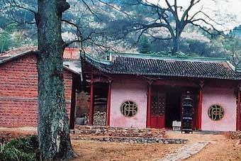 大余挂角寺在哪？大余挂角寺景点介绍