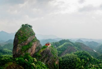 戈镰石仙人洞景区在哪？戈镰石仙人洞景区景点介绍