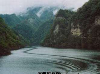 天湖自然风景区在哪？天湖自然风景区景点介绍