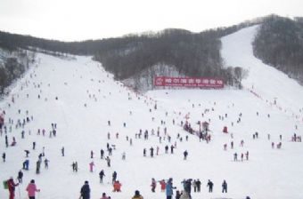 吉华长寿山滑雪场在哪?吉华长寿山滑雪场景点介绍