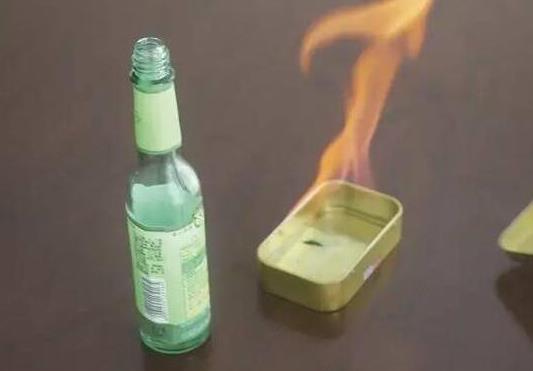花露水喝到肚子里怎么办?花露水喝了一点有事吗?