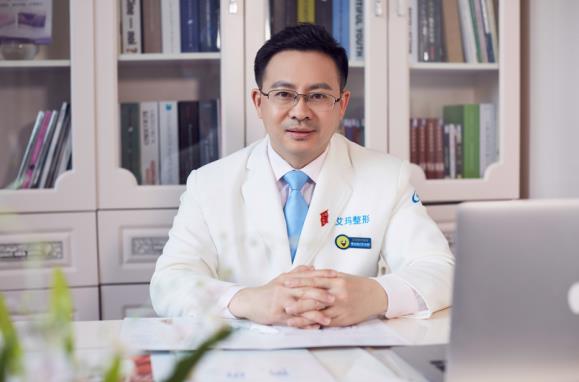 为什么选择丁小邦的SWAN艺术体雕
