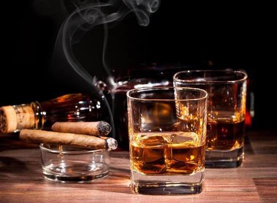 喝酒第二天身体麻很严重吗?喝酒按哪个部位能解酒?