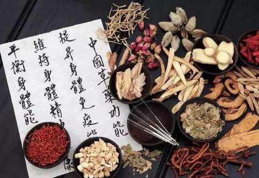 中药霉变了可以泡酒吗?中药发霉是啥颜色的