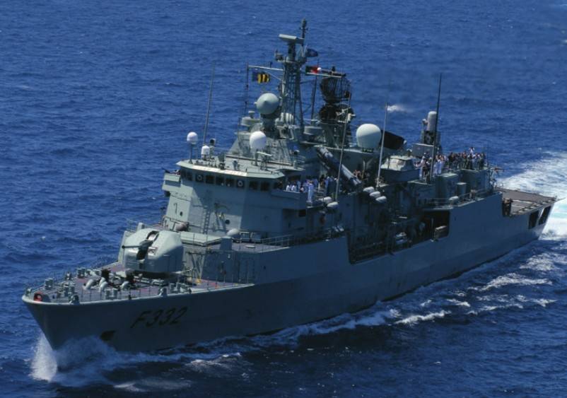 新西兰护卫舰图片